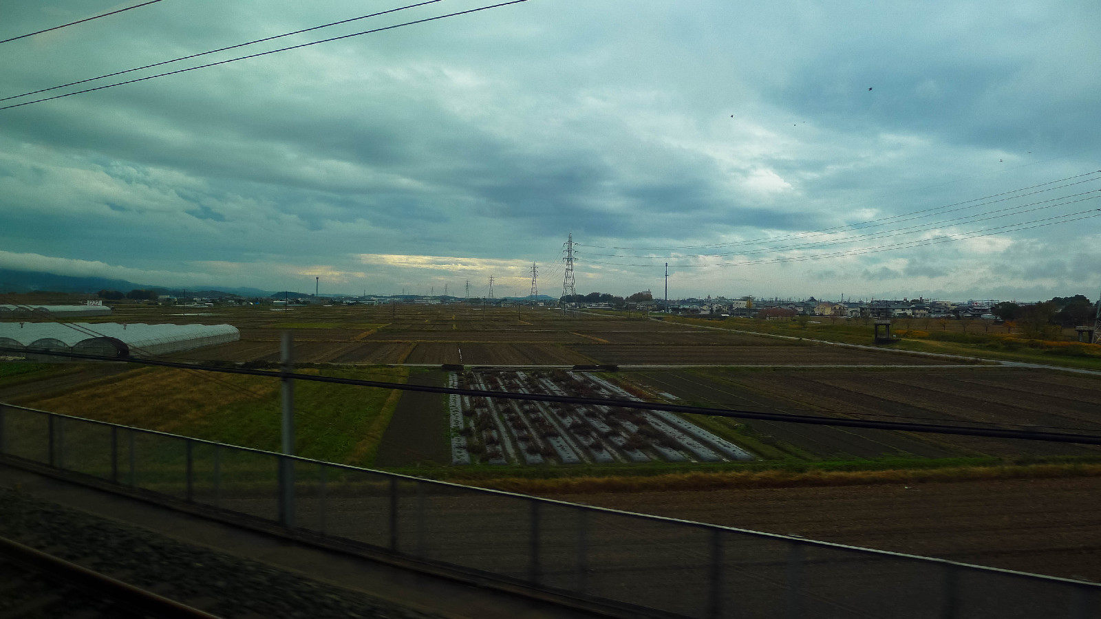 大阪至东京的新干线